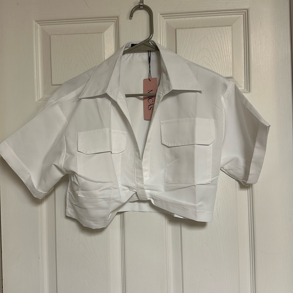 Micas Green Cropped twist Shirt